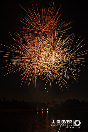Fireworks19-00560